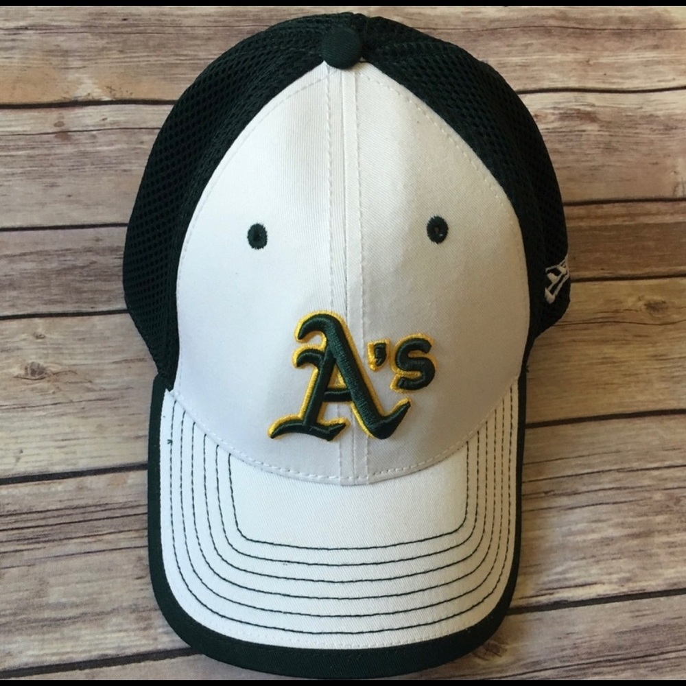 Oakland Athletics New Era Flexfit Hat